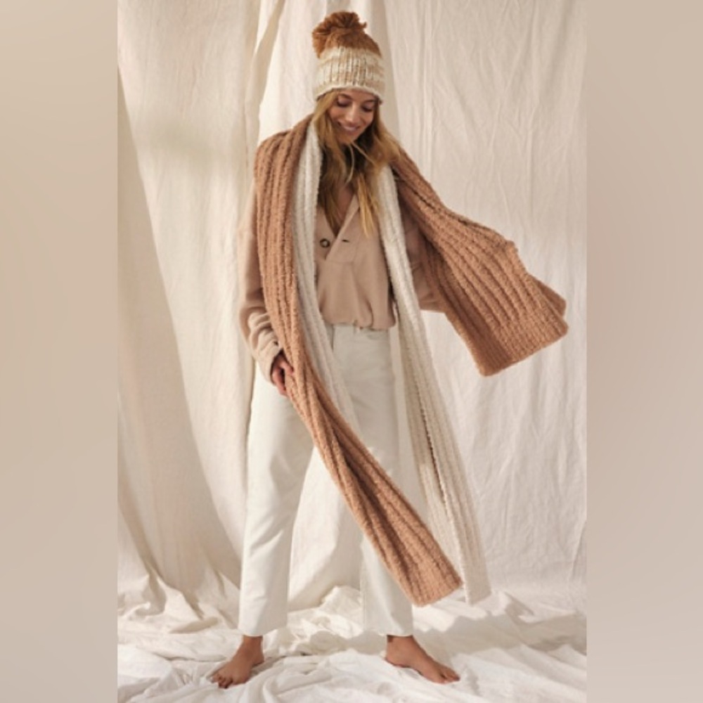 Free People Cloud Rib Blanket Scarf in Taupe